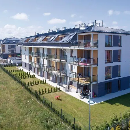 Apartament Z Ogrodkiem Nefryt Marynarska