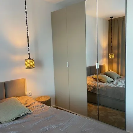 Apartament Z Ogrodkiem Nefryt Marynarska דירה סרבינובו